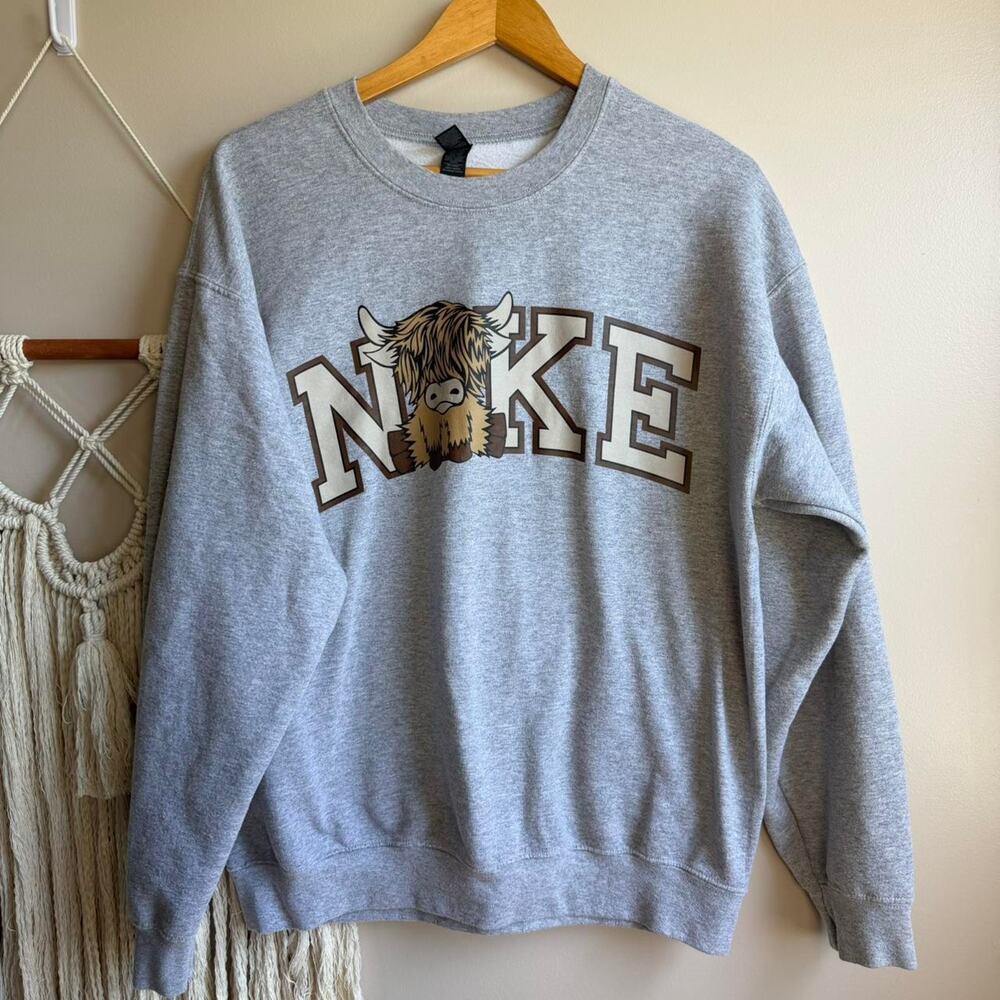 Custom Grey Crewneck Sweatshirt Brown Graphic Cozy Oversized Large Highland Cow